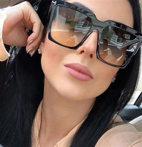 latest fashion sunglasses wholesale.